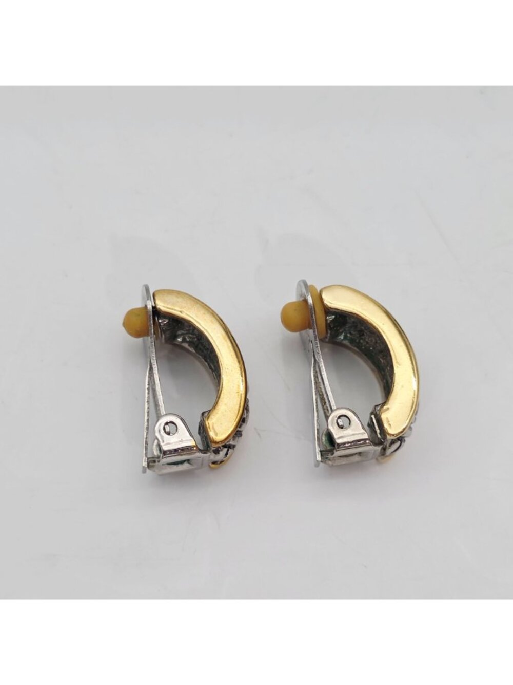 Two-Tone Silver & Gold Textured Clip-On Earrings Braided Design Vintage Jewelry - Picture 5 of 7